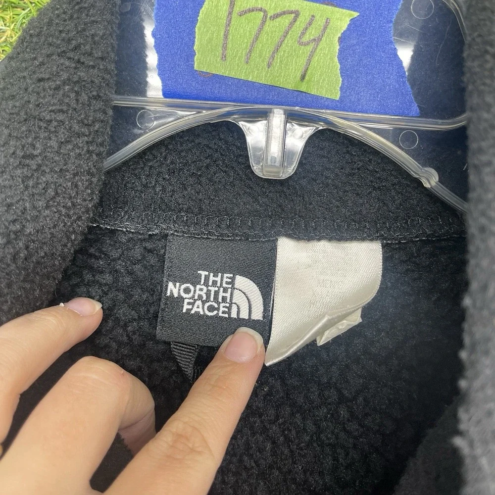 The North Face shop confidence